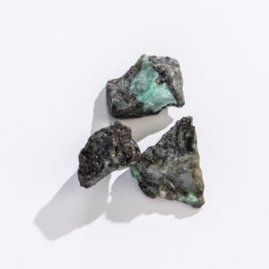 wholesale emerald quartz crystals