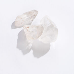 wholesale clear quartz point crystals
