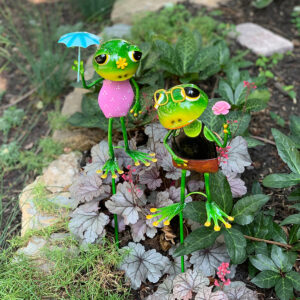 Courting Frogs Garden Stakes (Set of 2)